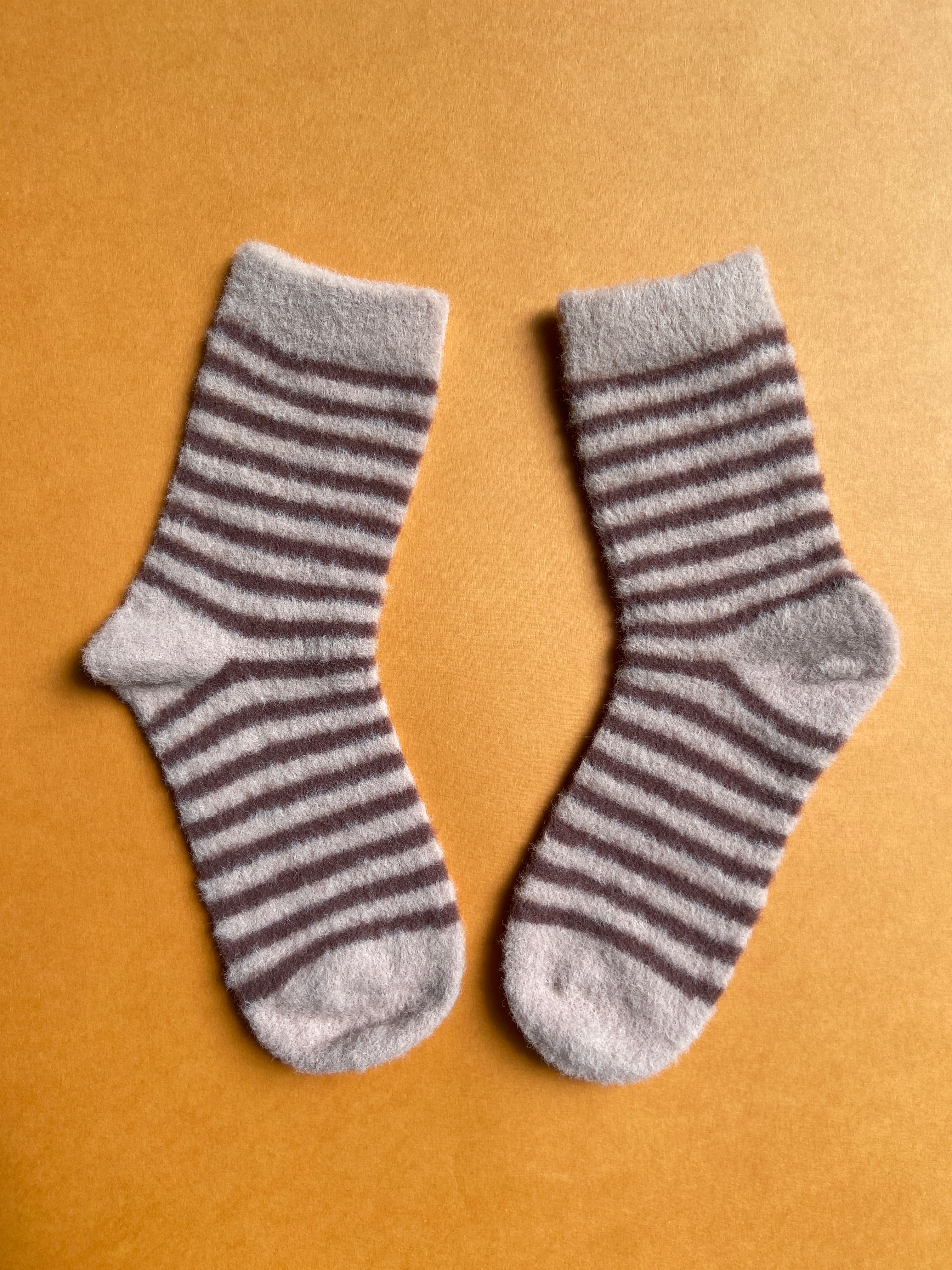 SH536-Winter Baby Socks - 5-10Y